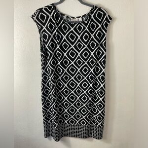 Chico’s Geometric Black and White Dress Sz 2 (L)